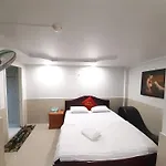 Oyo 1226 Hoang Gia Hotel