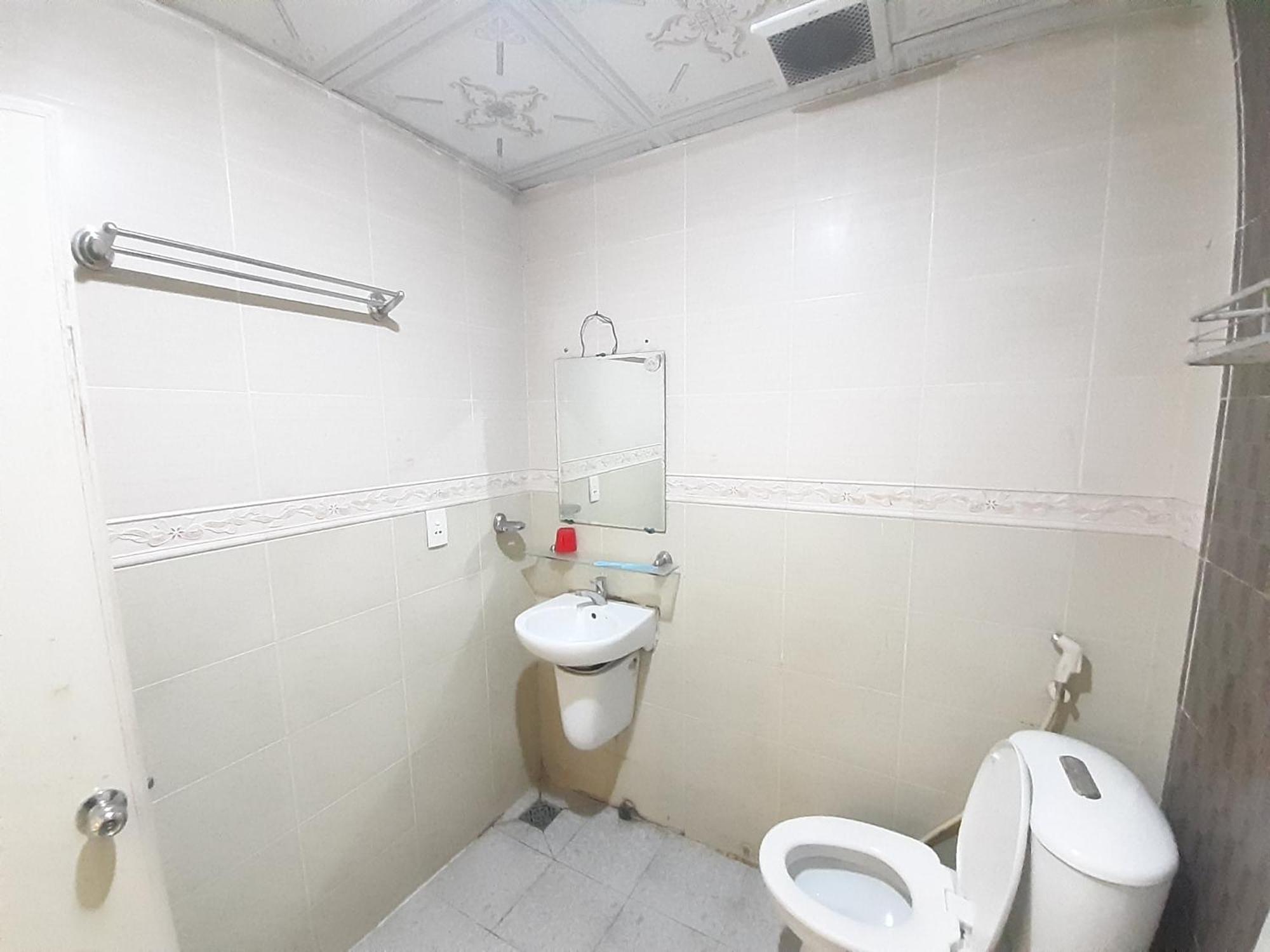 Hotel Oyo 1226 Hoang Gia 2*