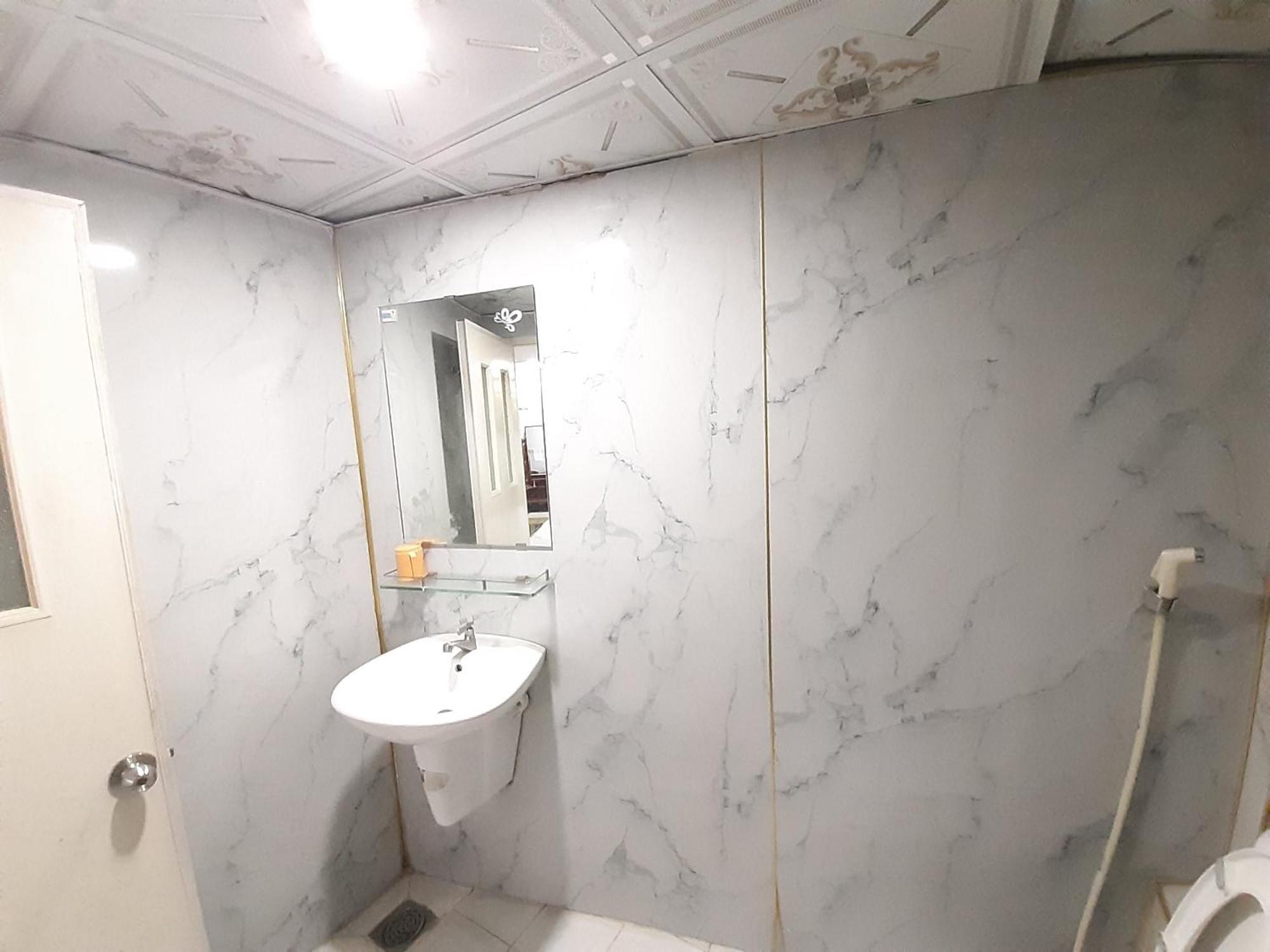 Hotel Oyo 1226 Hoang Gia Ho Chi Minh City