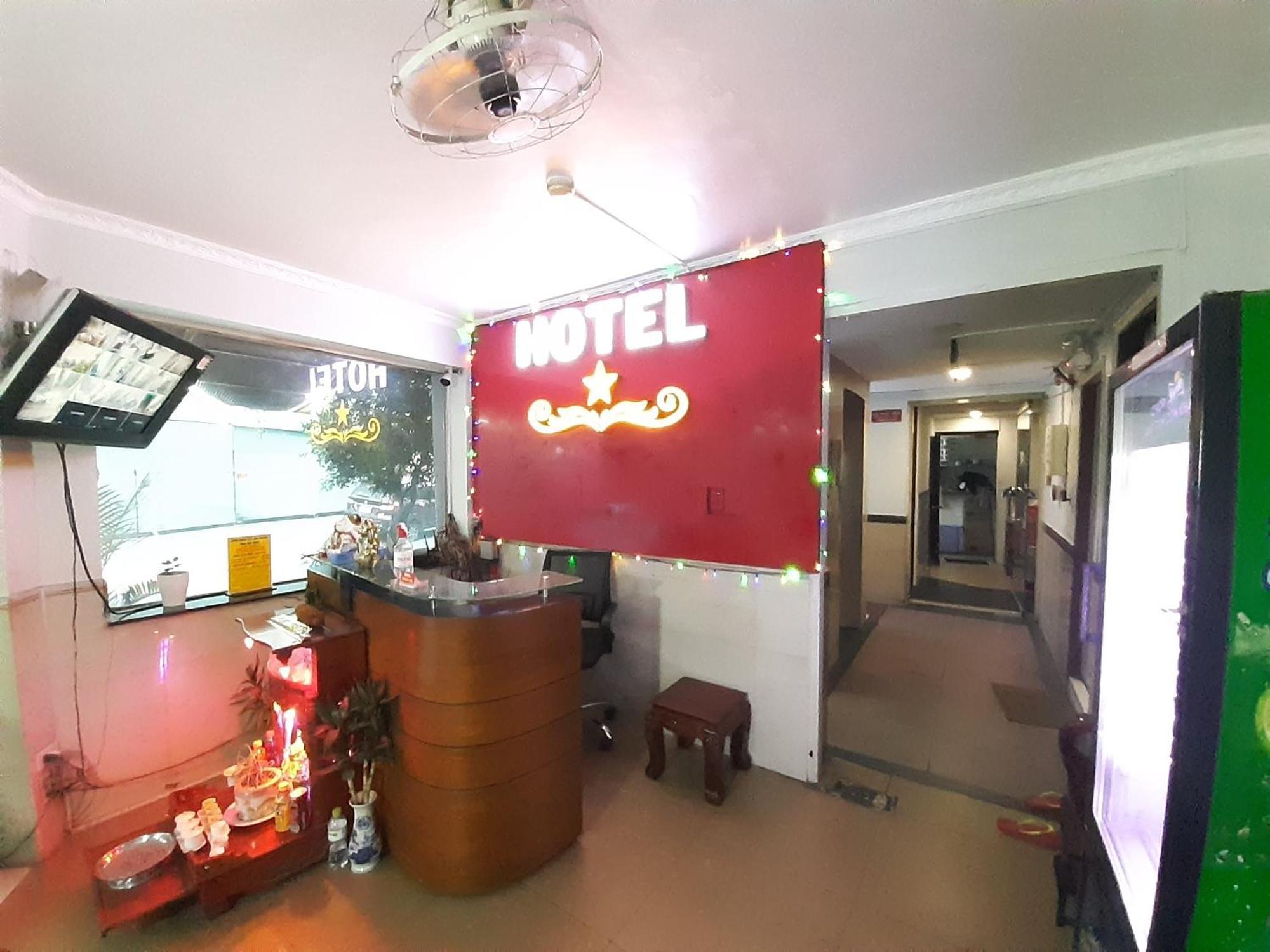 Hotel Oyo 1226 Hoang Gia 2*